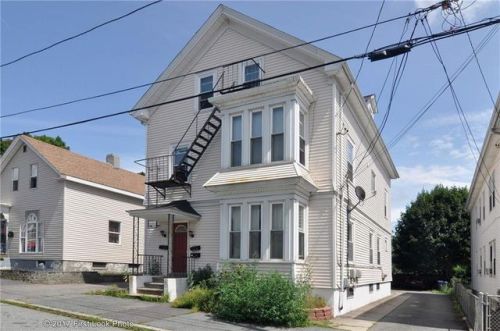 9 Flora St, Providence, RI 02904-2515