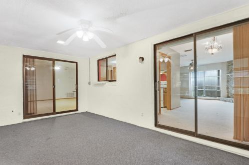 5709 Eagle Dr, Fort Pierce FL 34951-2322 exterior