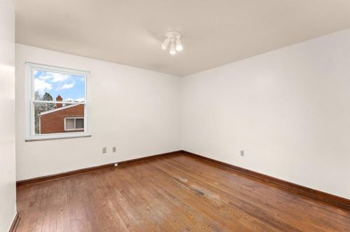 1769 Bower Hill Rd, Pittsburgh PA 15243-1508 exterior