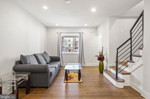 1411 Downing St, Washington DC  20018-3406 exterior