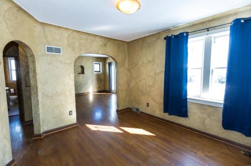 9329 Althea Ave, Saint Louis MO 63123-4421 exterior