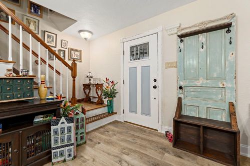 147 Mcclellan Dr, Pittsburgh, PA 15236-4101