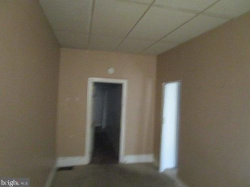 1729 Ellsworth St, Philadelphia PA 19146-2825 exterior