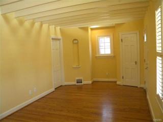 6831 Etzel Ave, Saint Louis MO  63130-2454 exterior