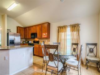 2814 Lockeridge Cove Dr, Spring TX  77386-7024 exterior