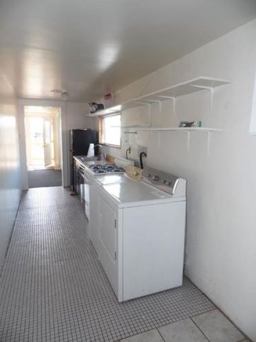 220 Emerson St, Pittsburgh PA 15206-3904 exterior