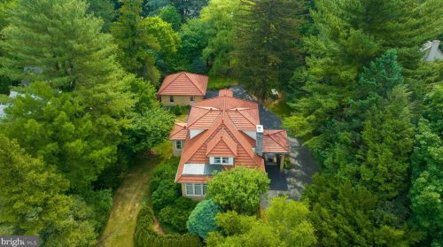 1937 Lititz Pike, Lancaster PA 17601-3337 exterior