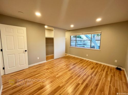 1502 Parkwood Pl, Concord CA 94521-2203 exterior