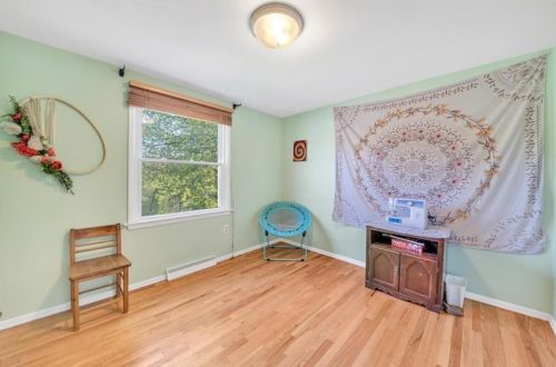 589 Clemson Dr, Pittsburgh PA 15243-1736 exterior