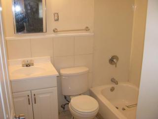 7480 Castro Dr, Saint Louis MO  63135-3418 exterior