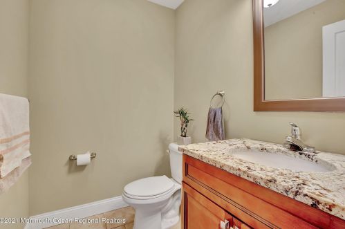 481 Miller St, Perth Amboy NJ 08861-3476 exterior