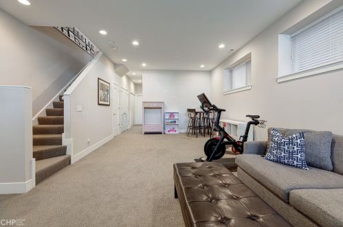 4907 Dakin St, Chicago IL 60641-2607 exterior