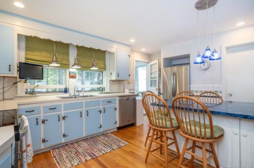 1173 Farmington Ave, Hartford CT 06119-1516 exterior