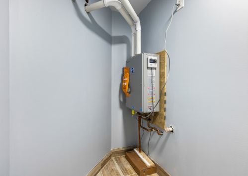 7040 Carpenter St, Chicago IL 60643-5504 exterior