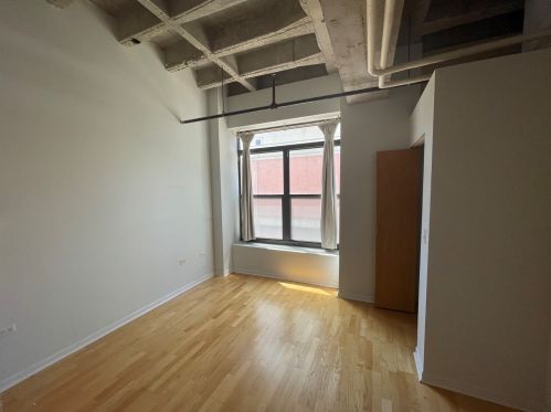 1503 State St, Chicago IL 60605-3606 exterior