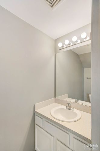 645 Berry Rdg Dr, Joliet IL 60431-1717 exterior