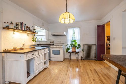 59 Stone St, Concord NH  03301-2766 exterior