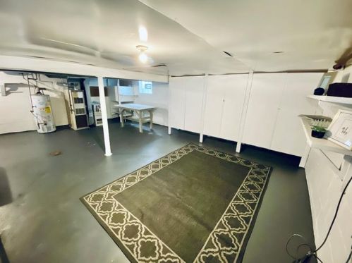 3006 Brentwood Ave, Pittsburgh PA  15227-2817 exterior