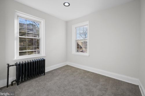 2749 Constitution Rd, Camden NJ  08104-2913 exterior