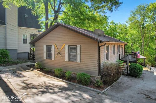 6970 Diana Cir, Gainesville GA 30506-4708 exterior