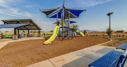 3637 58 Dr, Phoenix AZ 85043-2410 exterior