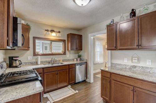 514 64, Milwaukee WI 53213-4050 exterior