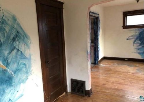 830 40th Ave, Duluth MN 55807-1647 exterior