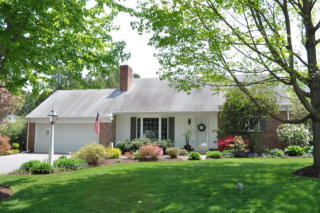 233 Dartmouth Dr, Lancaster, PA 17603-4305