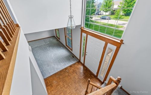 1788 Woodhaven Dr, Bull Valley IL 60014-1940 exterior