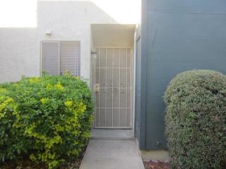 4505 Isla Verde St, Bakersfield CA  93301-1247 exterior