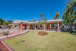 6105 17 Ave, Phoenix AZ  85086-6309 exterior