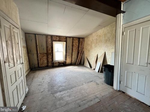 304 Evans St, Pottstown PA  19464-5316 exterior