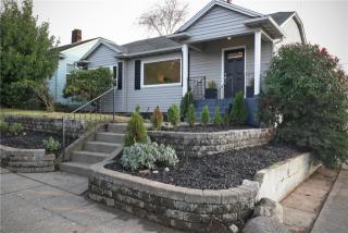 4359 Willow St, Seattle WA  98118-3643 exterior
