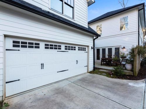 1866 Braeburn Cir, Atlanta GA 30316-2218 exterior