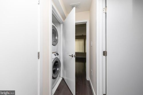 1191 21 St, Philadelphia PA 19146-4510 exterior