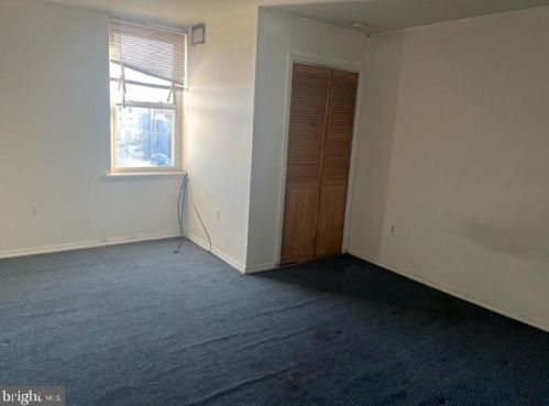 2113 28 St, Philadelphia PA 19145-2522 exterior