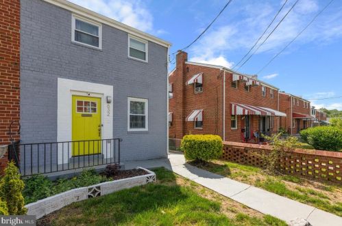 632 Chaplin St, Washington DC  20019-4245 exterior