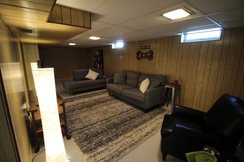 5725 89th St, Milwaukee WI  53225-2810 exterior