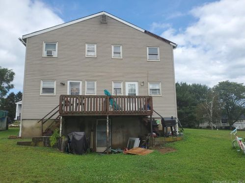 9 Joel Dr, Ellington CT 06029-2612 exterior