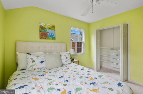 3824 Ingalls Ave, Alexandria VA 22302-1810 exterior