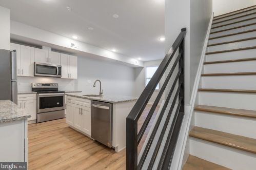 2453 Hancock St, Philadelphia PA 19133-3802 exterior