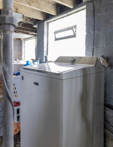 10 16 Ave, Broadview IL 60155-4016 exterior