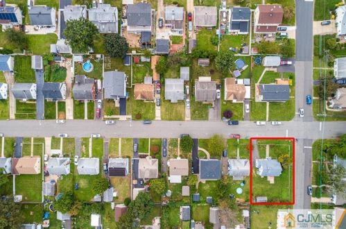 237 Loring Ave, Edison NJ exterior