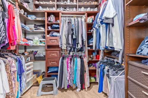 1454 Whitten Pl, Chandler AZ 85225-2101 exterior