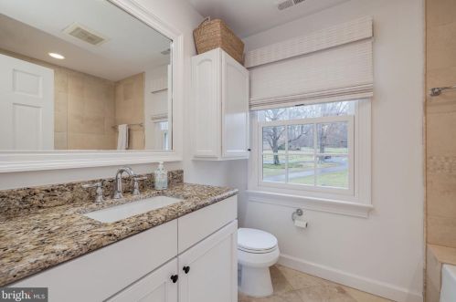 8701 Belmart Rd, Rockville MD  20854-1610 exterior