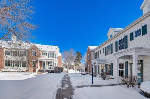 6014 Dell Dr, Madison WI  53718-8200 exterior