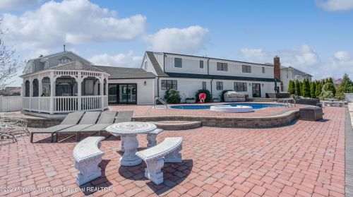 1855 Eileen Way, Point Pleasant Beach NJ  08742-5228 exterior