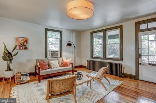 822 5th St, Lancaster PA  17603-5027 exterior