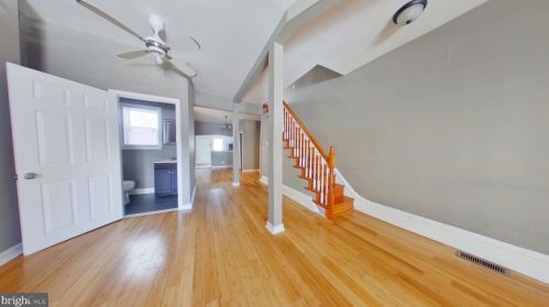 1325 19 St, Philadelphia PA 19146-4614 exterior