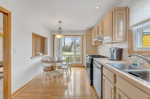 14744 Avalon Ave, Dolton IL 60419-2402 exterior